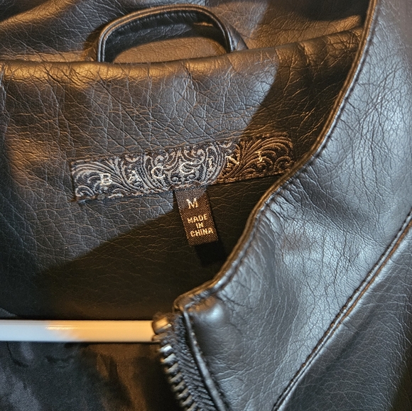 Baccini Leather Ruffled Jacket - Picture 3 of 5